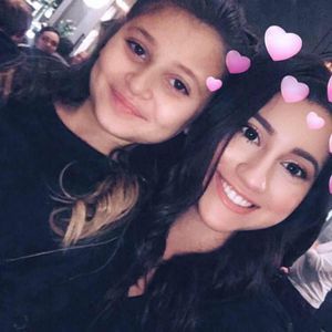 Meet your Posher, Zeinab